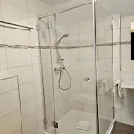 Sinning Дом отдыха